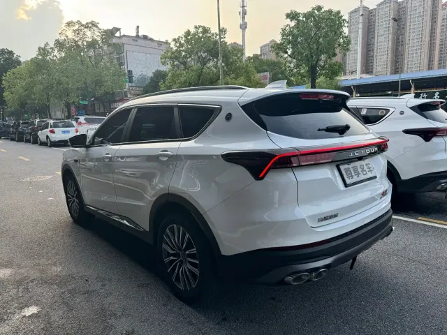 Jetour X70 Plus — Фото автомобиля 6