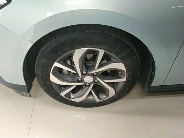 Buick Velite 6 — Фото автомобиля 22