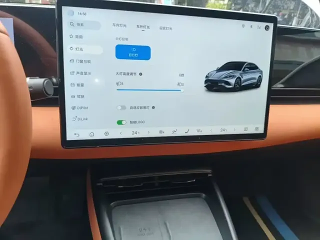 BYD Seal — Фото автомобиля 8