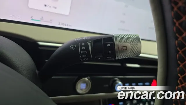 Genesis GV70 2.5T Бензин AWD — Фото автомобиля 23