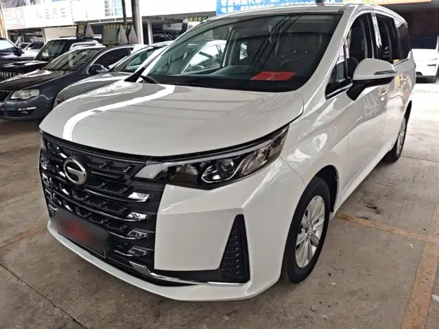 Фотография автомобиля — GAC Trumpchi M6