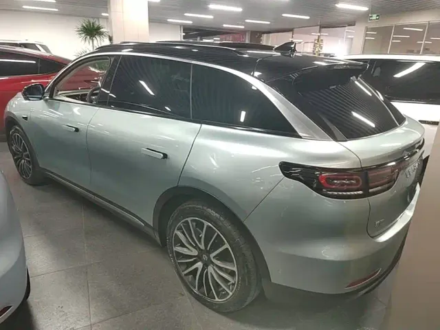Leapmotor C11 — Фото автомобиля 4