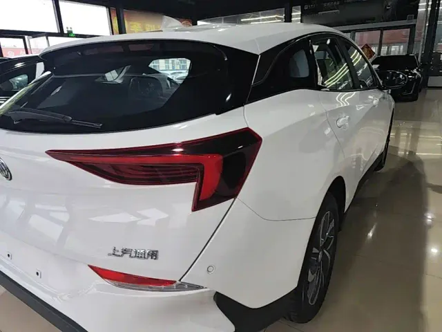 Buick Velite 6 — Фото автомобиля 7