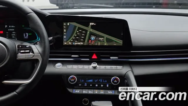 Hyundai Avante CN7 — Фото автомобиля 18