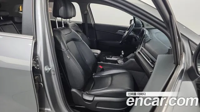 Kia Sportage Sportage 5-е поколение Дизель 2.0 2WD — Фото автомобиля 24