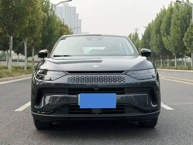 Leapmotor C11 — Фото автомобиля 2