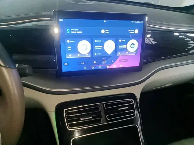 BYD Qin PLUS — Фото автомобиля 12