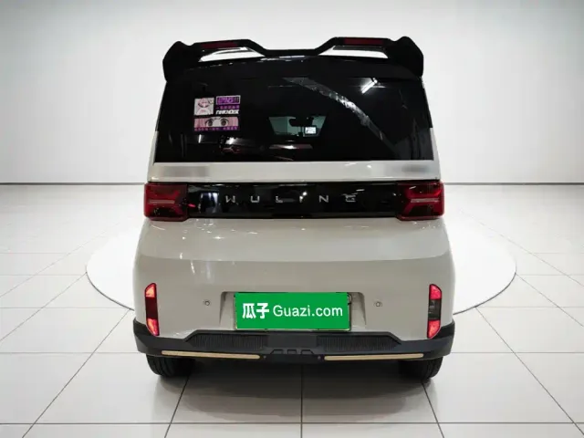 Wuling Hongguang Mini EV — Фото автомобиля 5