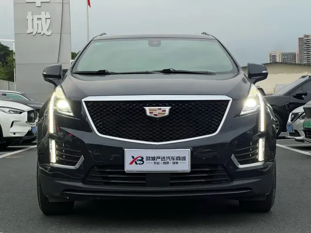 Cadillac XT5 — Фото автомобиля 2