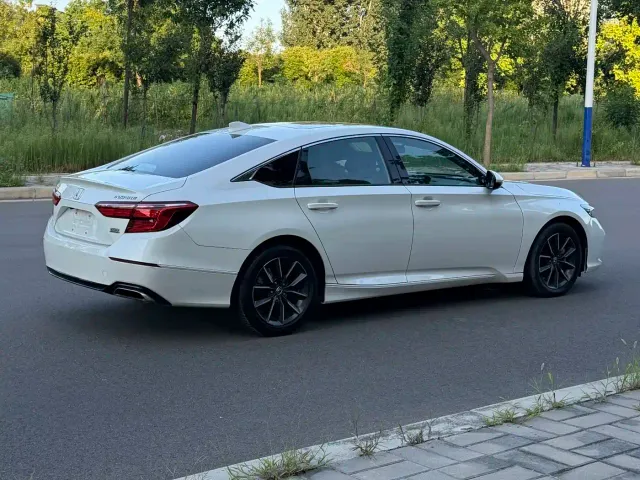 Honda Inspire — Фото автомобиля 5