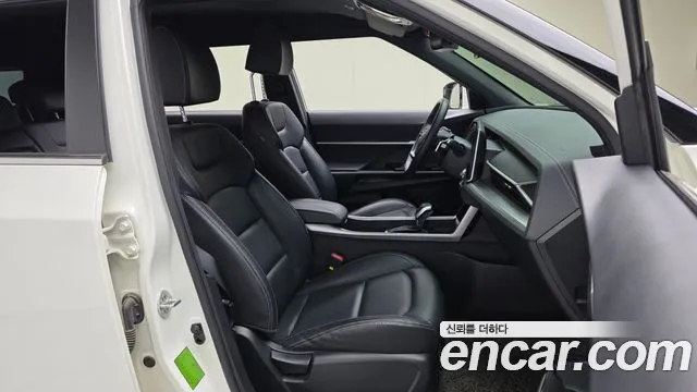 KG_Mobility_Ssangyong Torres Torres Бензин 1.5 2WD — Фото автомобиля 11