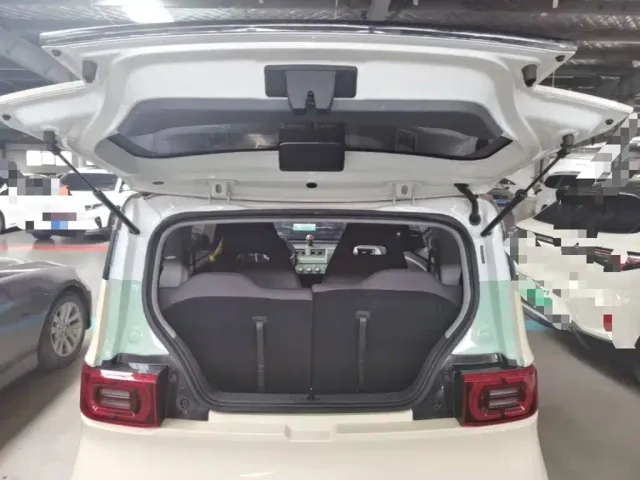 Wuling Hongguang Mini EV — Фото автомобиля 18