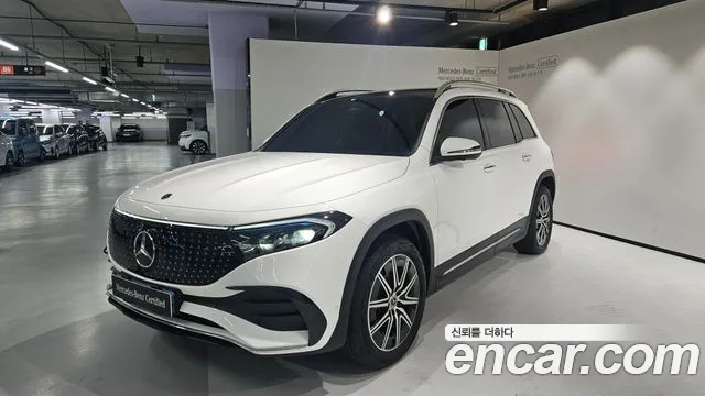 Фотография автомобиля — Mercedes-Benz EQB X243