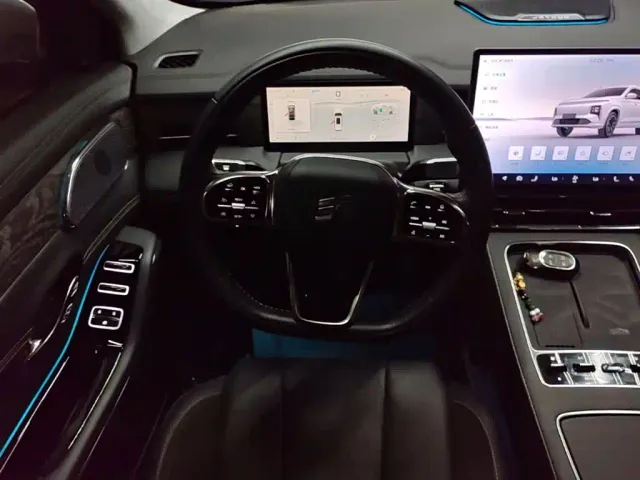 Jetour Shanhai L9 — Фото автомобиля 10