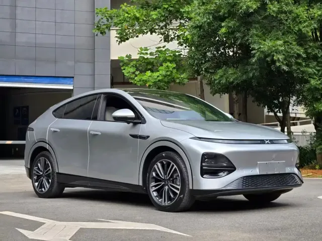 Xpeng G6 — Фото автомобиля 3