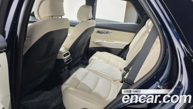 Genesis GV70 Electrified GV70 — Фото автомобиля 17