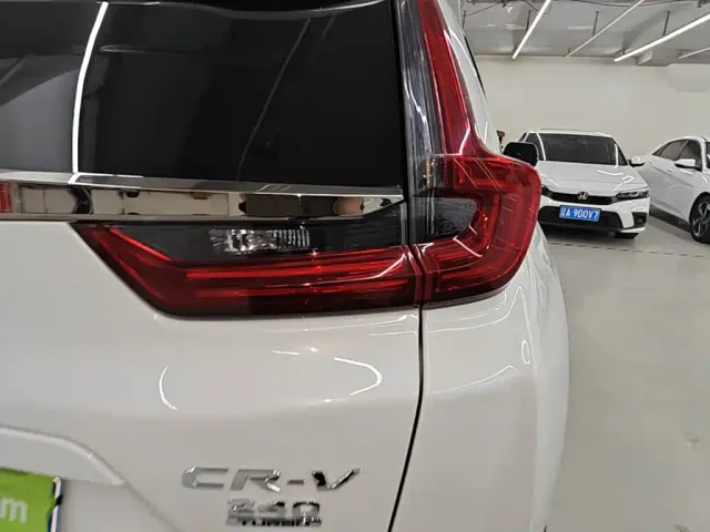 Honda CR-V — Фото автомобиля 7
