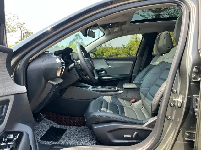 Citroen C5 X — Фото автомобиля 12