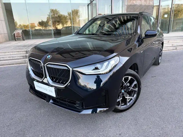 Фотография автомобиля — BMW X3