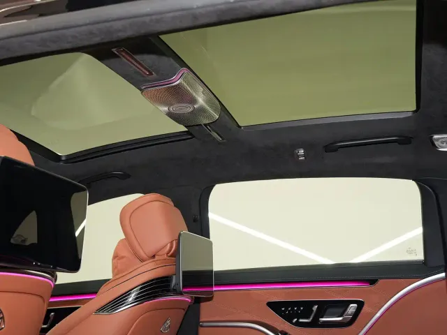 Mercedes-Benz Maybach S-Class — Фото автомобиля 15