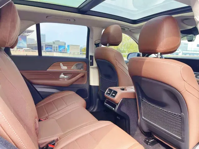 Mercedes-Benz GLE-Class — Фото автомобиля 13