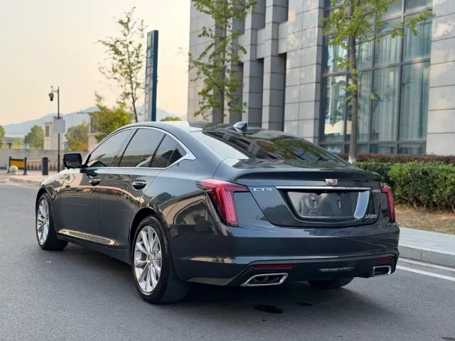Cadillac CT5 — Фото автомобиля 16