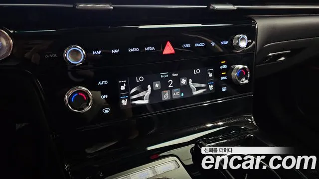 Genesis G80 Бензин 2.5 турбо 2WD — Фото автомобиля 29