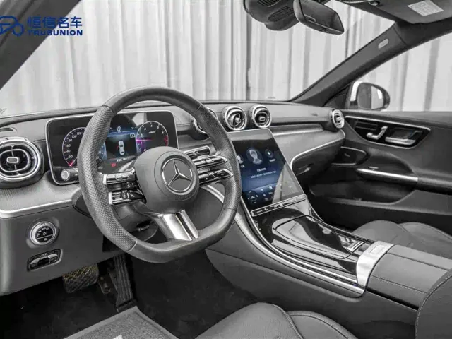 Mercedes-Benz C-Class — Фото автомобиля 12