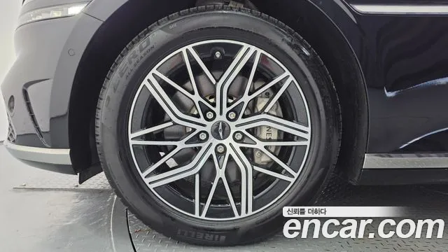 Genesis G90 RS4 — Фото автомобиля 5
