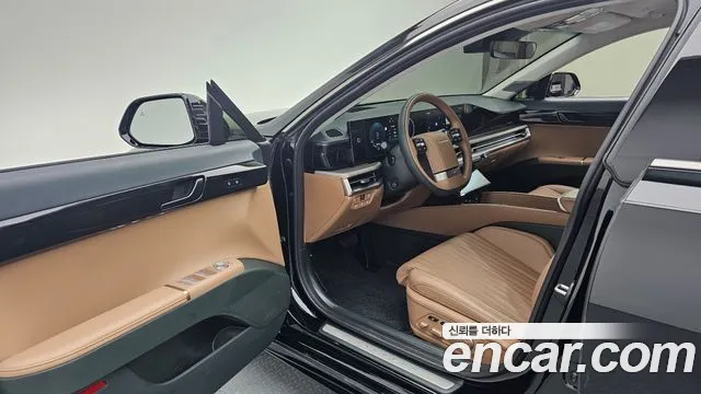 Hyundai Grandeur GN7 — Фото автомобиля 10