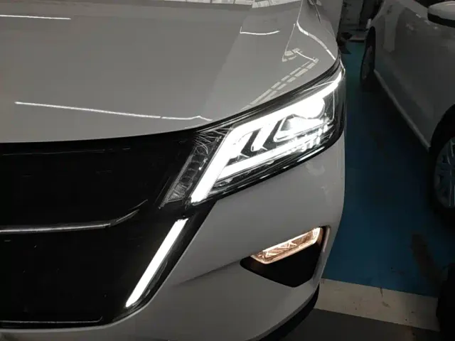 Wuling Asta — Фото автомобиля 23