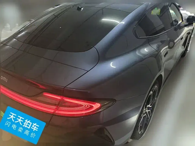 Xiaomi SU7 — Фото автомобиля 2