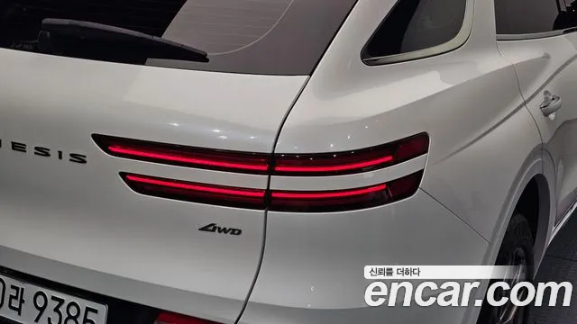Genesis GV70 2.5T Бензин AWD — Фото автомобиля 18