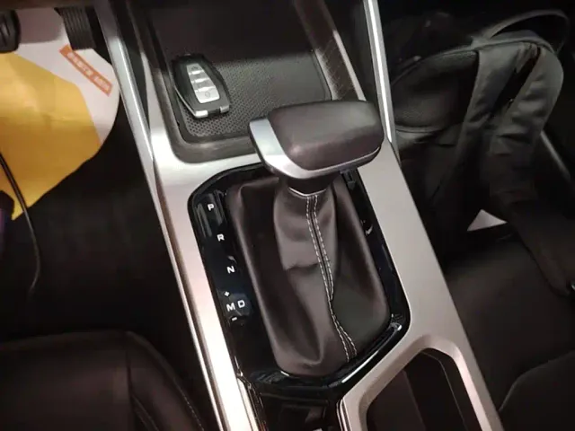 Geely Emgrand — Фото автомобиля 13