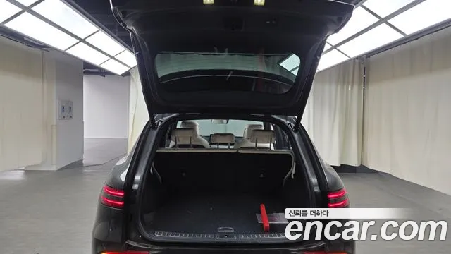 Genesis GV70 Electrified GV70 — Фото автомобиля 5