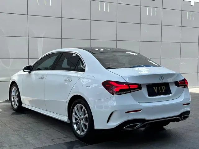 Mercedes-Benz A-Class — Фото автомобиля 16