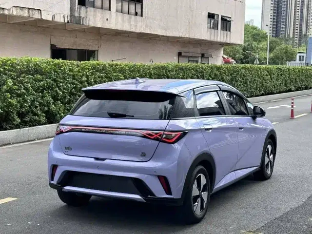 BYD Dolphin — Фото автомобиля 11