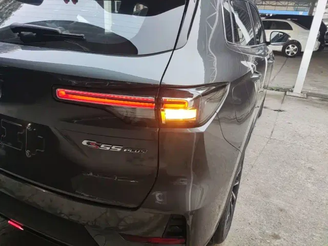 Changan CS55PLUS PHEV — Фото автомобиля 7