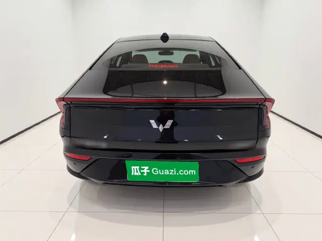 Wuling Starlight — Фото автомобиля 5