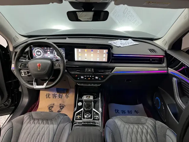 Hongqi HS5 — Фото автомобиля 10