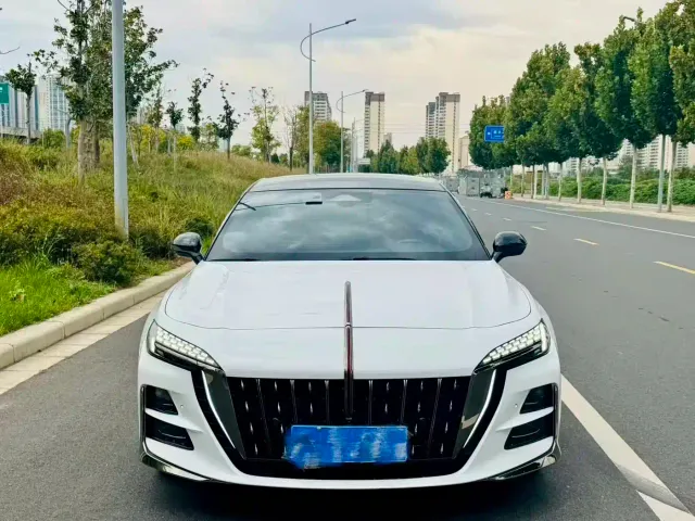 Hongqi H6 — Фото автомобиля 2