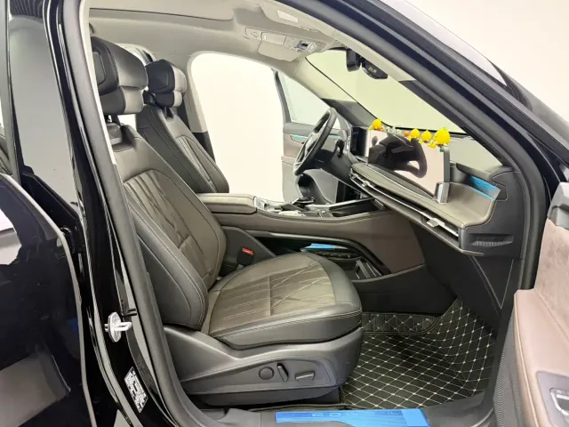 Ford Edge — Фото автомобиля 16