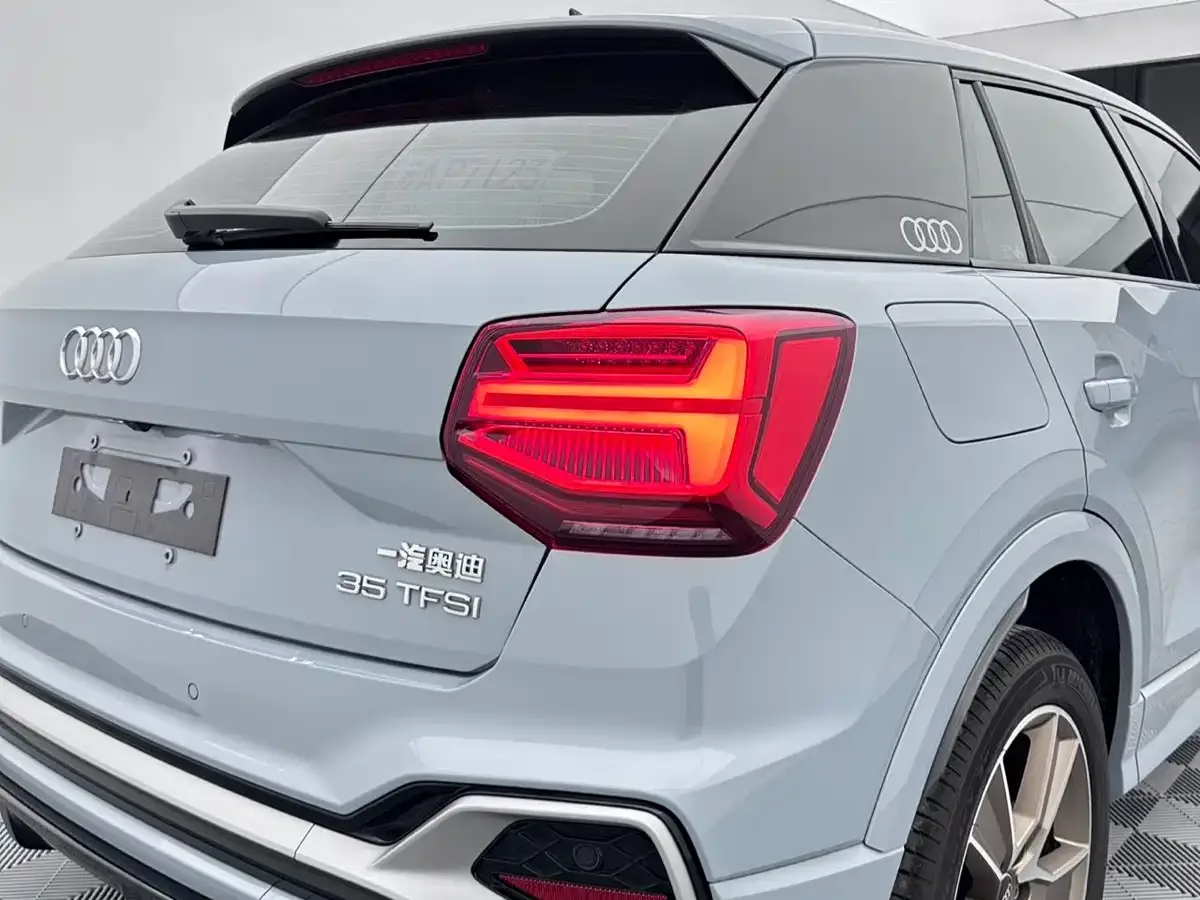 Audi Audi Q2L 2022 35 TFSI Fashion Dynamic — Фото автомобиля 9