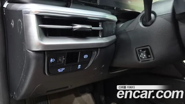 Hyundai Grandeur GN7 — Фото автомобиля 18