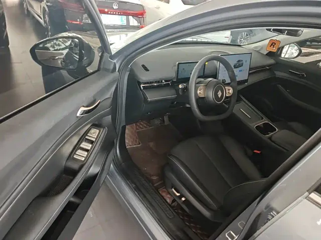 Baojun Yunhai — Фото автомобиля 15