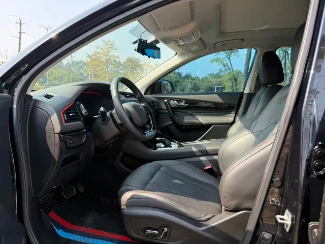 Dongfeng Fengshen AX7 — Фото автомобиля 6