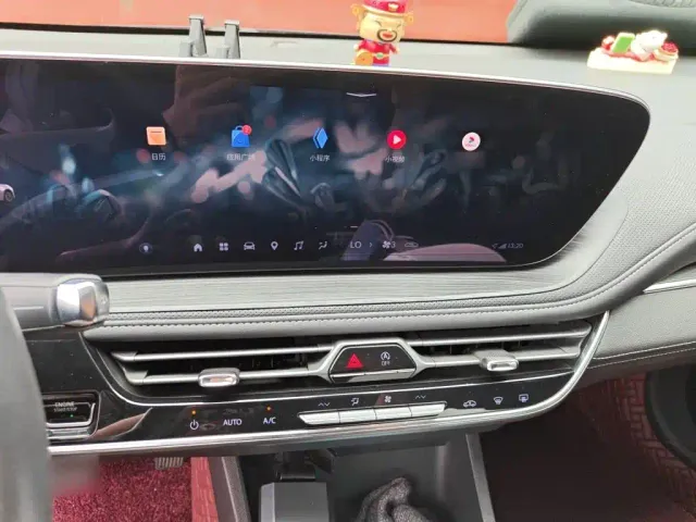 Buick LaCrosse — Фото автомобиля 5
