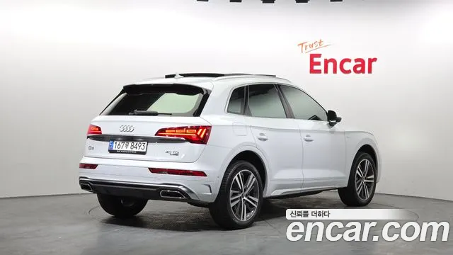 Audi Q5 40 TDI quattro Premium — Фото автомобиля 2
