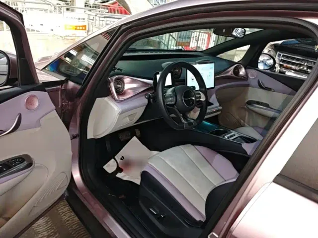 BYD Dolphin — Фото автомобиля 15