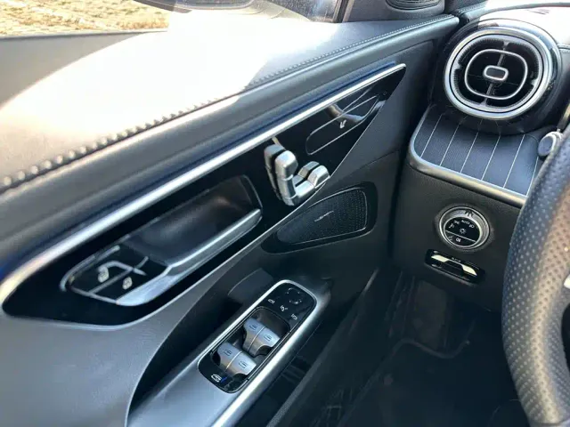 Mercedes-Benz C-Class — Фото автомобиля 21
